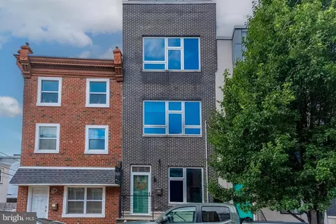 719 E Thompson St, Philadelphia, PA 19125