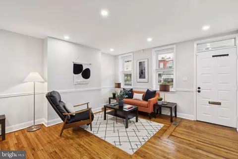 3804 Fairmount Ave, Philadelphia, PA 19104