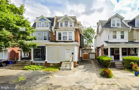 6136 W Oxford St, Philadelphia, PA 19151