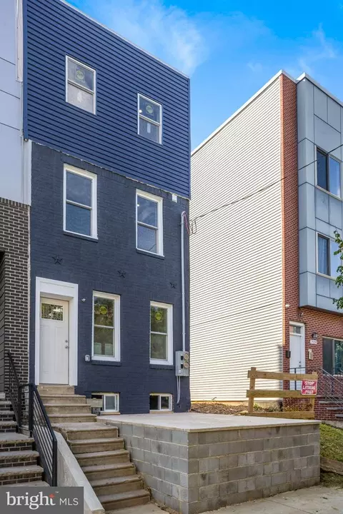 2116 N Franklin St, Philadelphia, PA 19122