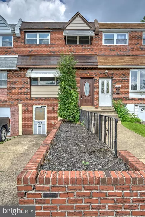 12633 Biscayne Dr, Philadelphia, PA 19154