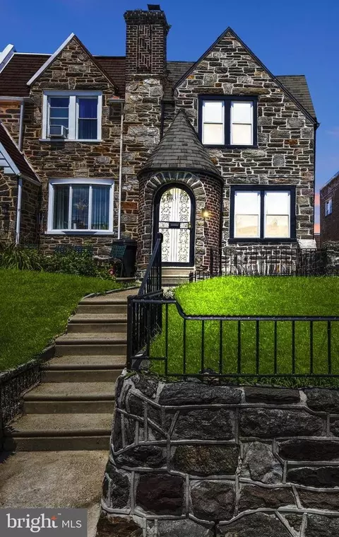 5719 W Jefferson St, Philadelphia, PA 19131