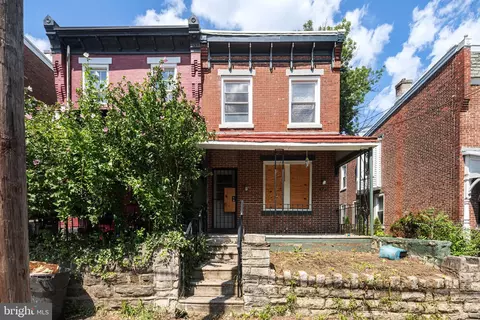 5023 Keyser St, Philadelphia, PA 19144