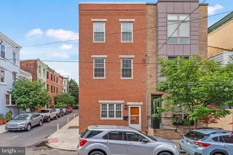 1241 S 12th St, Philadelphia, PA 19147