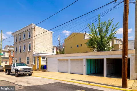 3921 Cresson St, Philadelphia, PA 19127