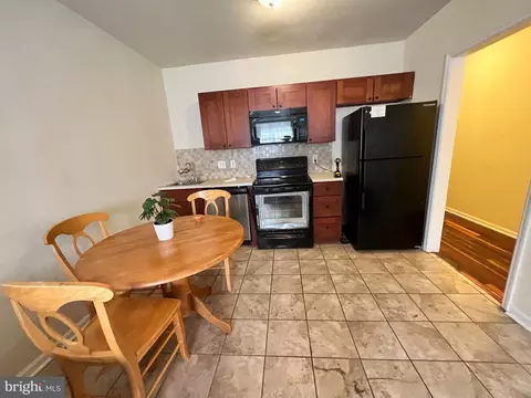 1923 N 18th St, Philadelphia, PA 19121