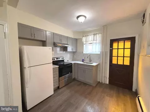 2528 S Beulah St, Philadelphia, PA 19148