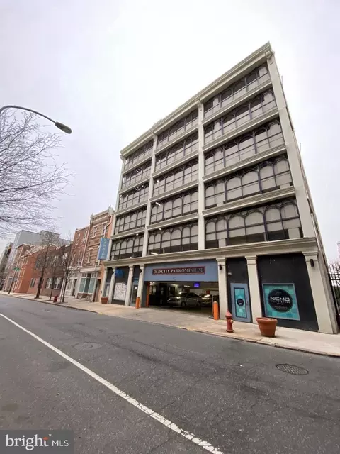 231 N 235 N 2nd St #229, Philadelphia, PA 19106