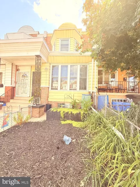 716 N 64th St, Philadelphia, PA 19151
