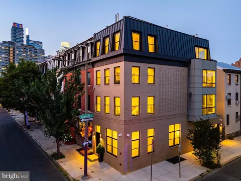 431 S 20th St, Philadelphia, PA 19146