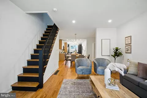 906 Mifflin St, Philadelphia, PA 19148