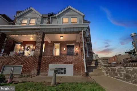 3535 Wellington St, Philadelphia, PA 19149