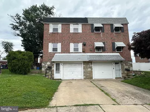 8920 Maxwell Pl, Philadelphia, PA 19152