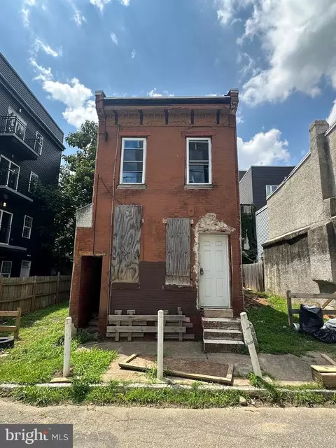 2112 N Darien St, Philadelphia, PA 19122