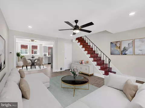 5427 Valley St, Philadelphia, PA 19124