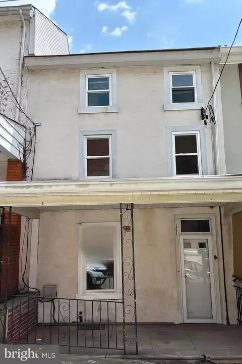 171 Cotton St, Philadelphia, PA 19127