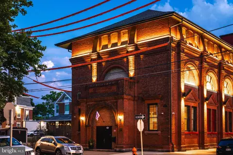 4900 Longshore Ave, Philadelphia, PA 19135