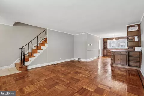 7549 Woodcrest Ave, Philadelphia, PA 19151
