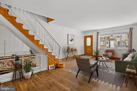 2547 S 9th St, Philadelphia, PA 19148