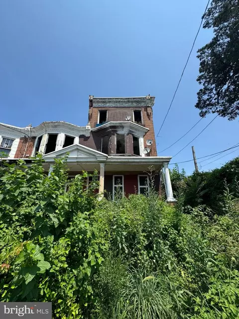 107 W Wyoming Ave, Philadelphia, PA 19140