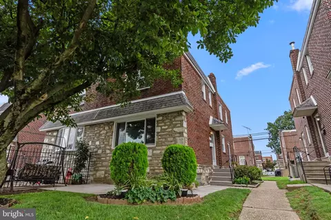 1712 Tustin St, Philadelphia, PA 19152