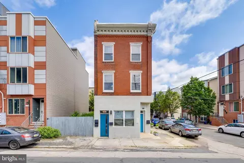623 W Oxford St, Philadelphia, PA 19122