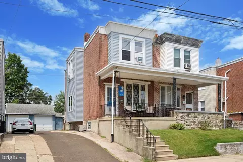 7426 Rockwell Ave, Philadelphia, PA 19111