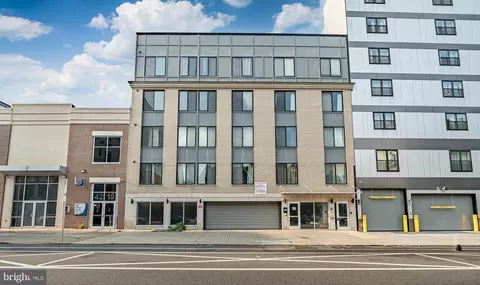 4217 Chestnut St #502, Philadelphia, PA 19104
