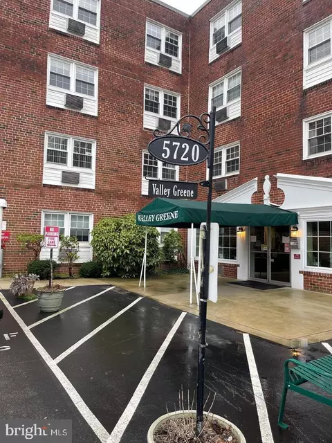 5720 Wissahickon Ave #B-18, Philadelphia, PA 19144