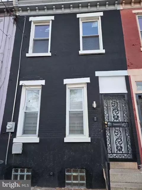 4207 Aspen St, Philadelphia, PA 19104
