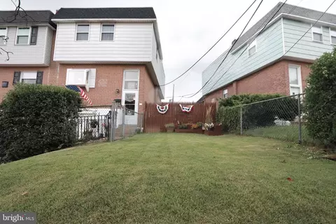 3647 W Crown Ave, Philadelphia, PA 19114