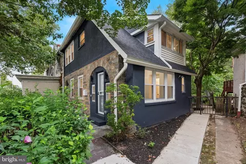 6345 Lebanon Ave, Philadelphia, PA 19151