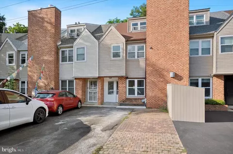 3349 Wiehle St, Philadelphia, PA 19129