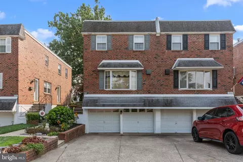 3318 Chesterfield Rd, Philadelphia, PA 19114