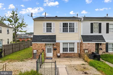 8231 Chelwynde Ave, Philadelphia, PA 19153