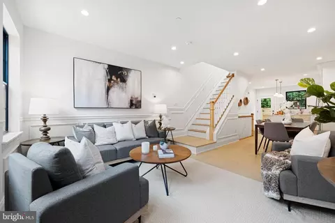 3033 Baltz St, Philadelphia, PA 19121