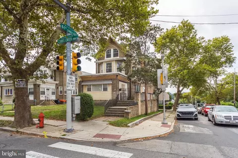 6042 Cobbs Creek Pkwy, Philadelphia, PA 19143