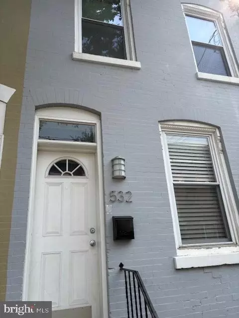 532 Dudley St, Philadelphia, PA 19148