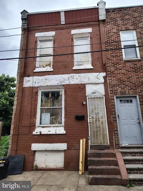 2220 N Chadwick St, Philadelphia, PA 19132