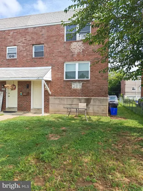 3583 E Primrose Rd, Philadelphia, PA 19114