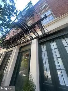 212 20 Race St #4B, Philadelphia, PA 19106