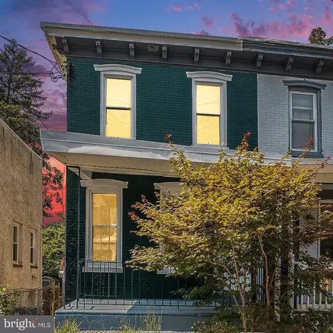 13 W Duval St, Philadelphia, PA 19144