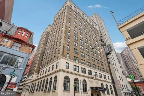 1324 Locust St #625, Philadelphia, PA 19107