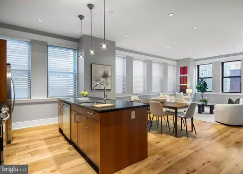 1515 Locust St #401, Philadelphia, PA 19102