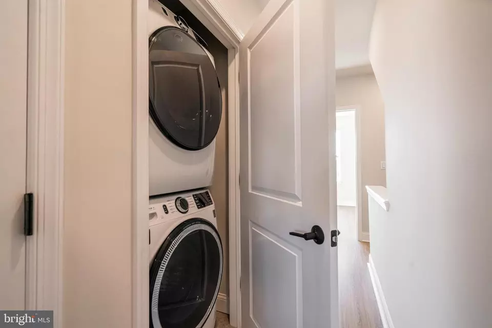 Entry Way - 2711 Maya Ln #A62, Philadelphia, PA 19131 photo 2 of 2