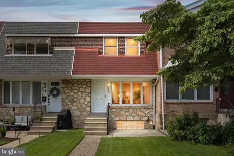 5480 Quentin St, Philadelphia, PA 19128