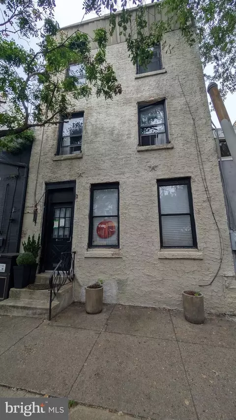 2107 E Susquehanna Ave, Philadelphia, PA 19125
