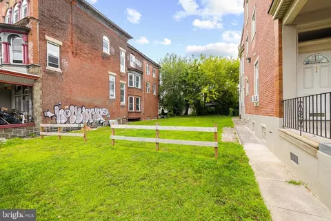 1241 W Allegheny Ave, Philadelphia, PA 19133