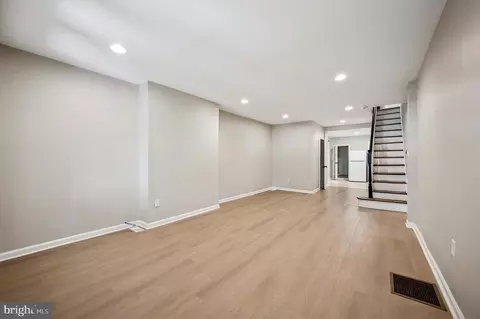 5544 W Jefferson St, Philadelphia, PA 19131