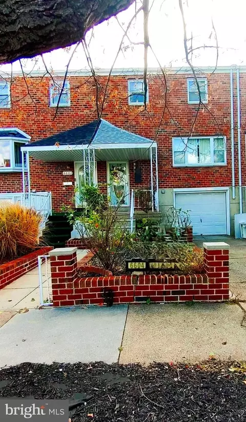 6604 Harley St, Philadelphia, PA 19142